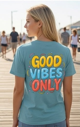 "Good Vibes Only" T-Shirt – Colorful Retro-Pop Style
